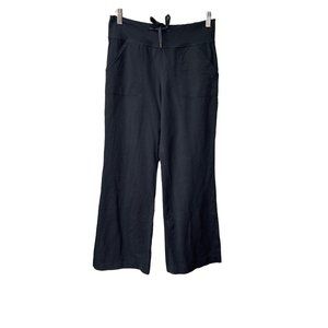 Lululemon size 6 Yoga Pants